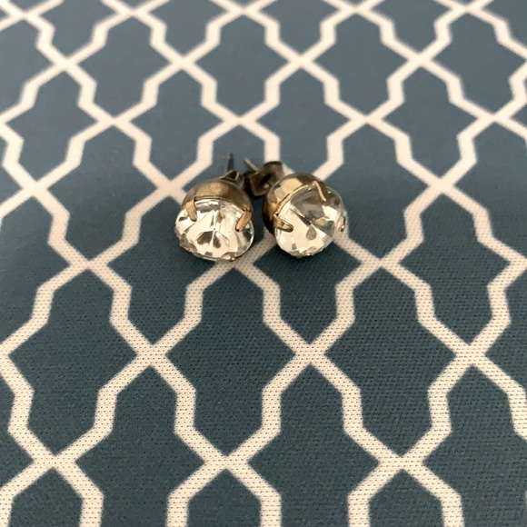 Earrings - Picture 1 of 1